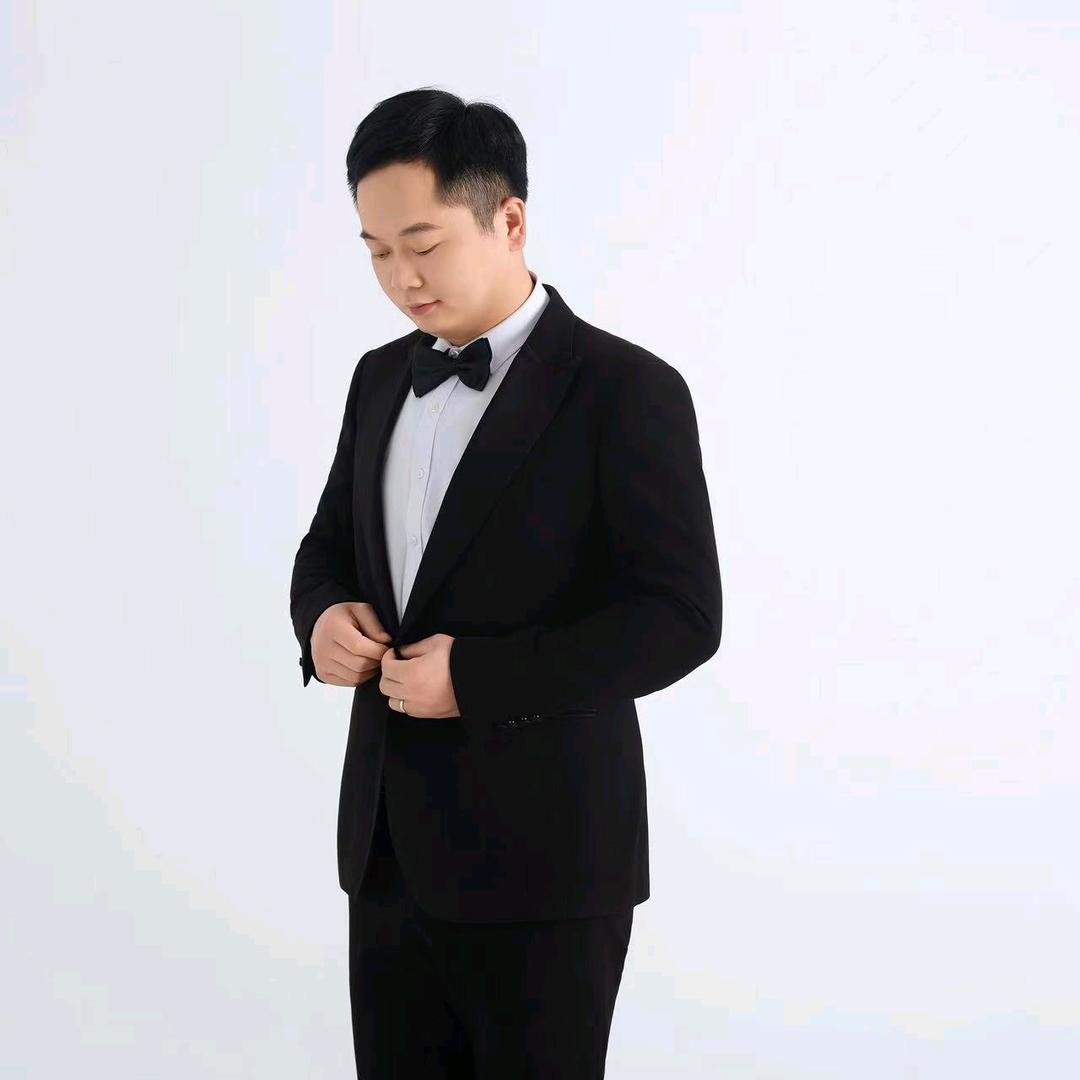 婳哋ゐ哰、