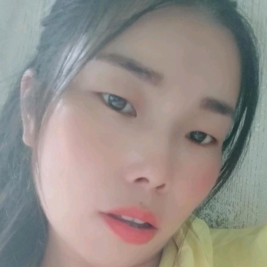 单眼皮（琴儿）