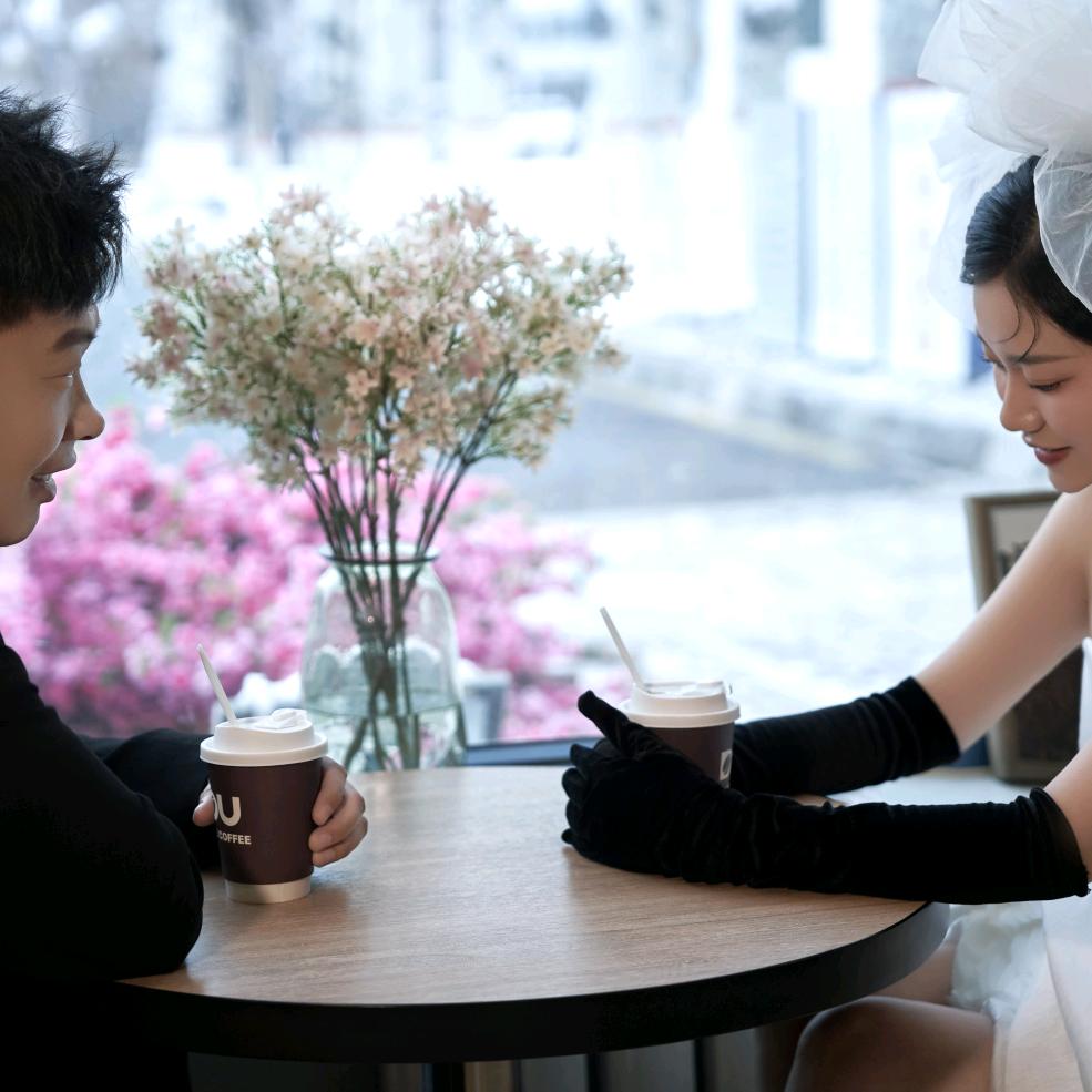 韭香芳草湖凉皮店官方号