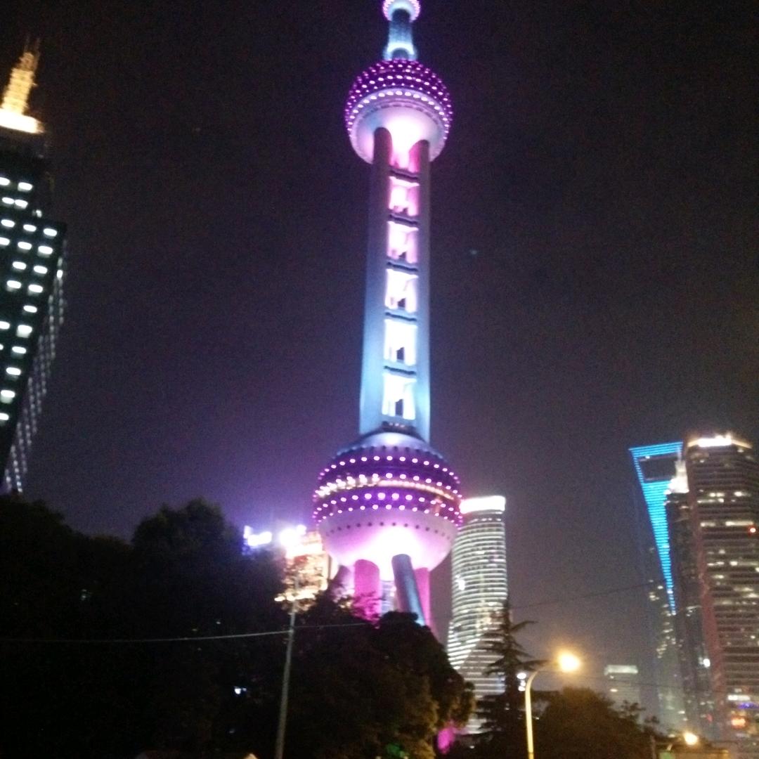 何大哥