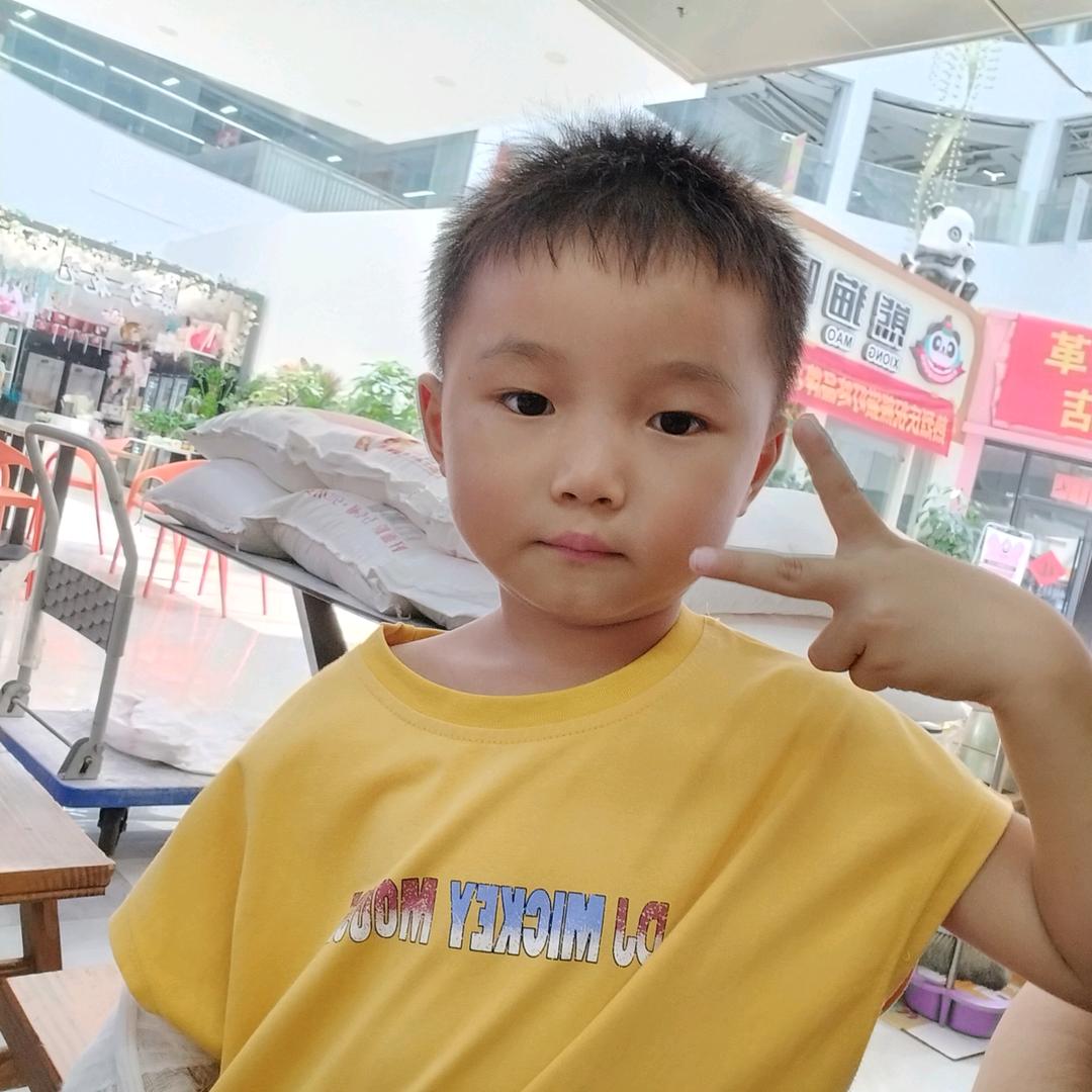 子墨奶奶（）