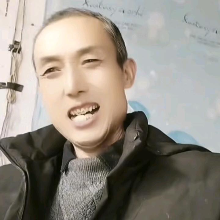周哥