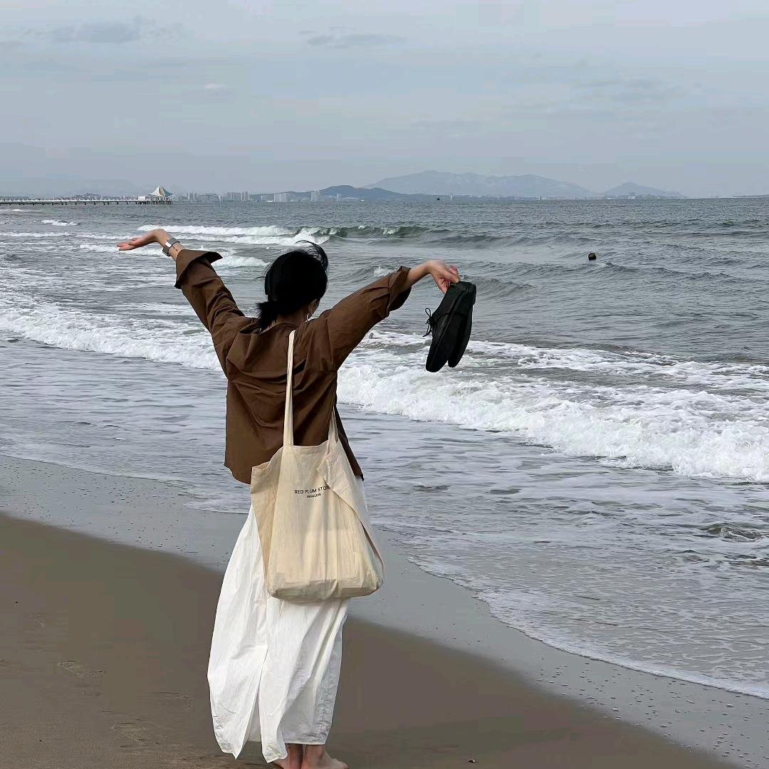 茜雯