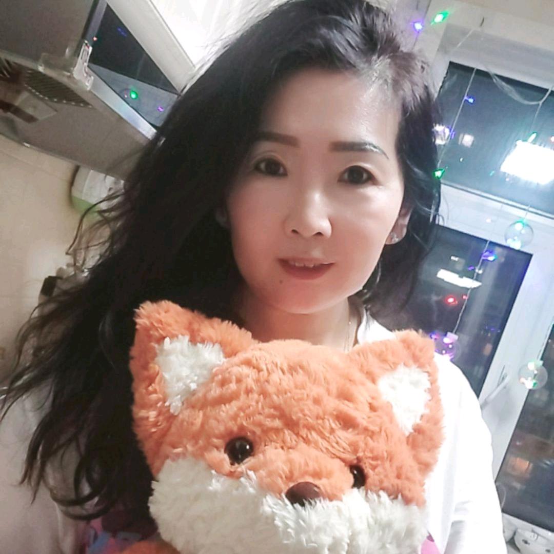 澄澄吖（19：10首播）