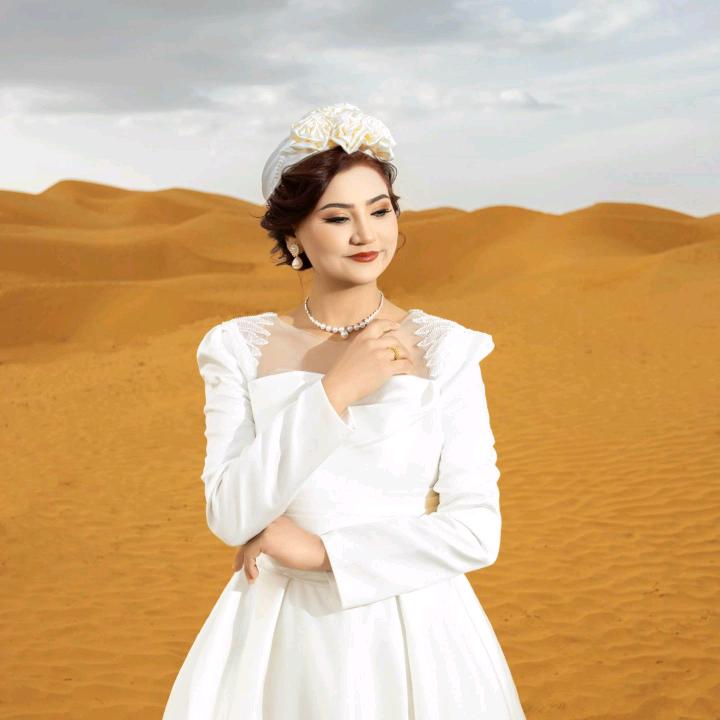 舞姿胡玛尔nuRzaDa