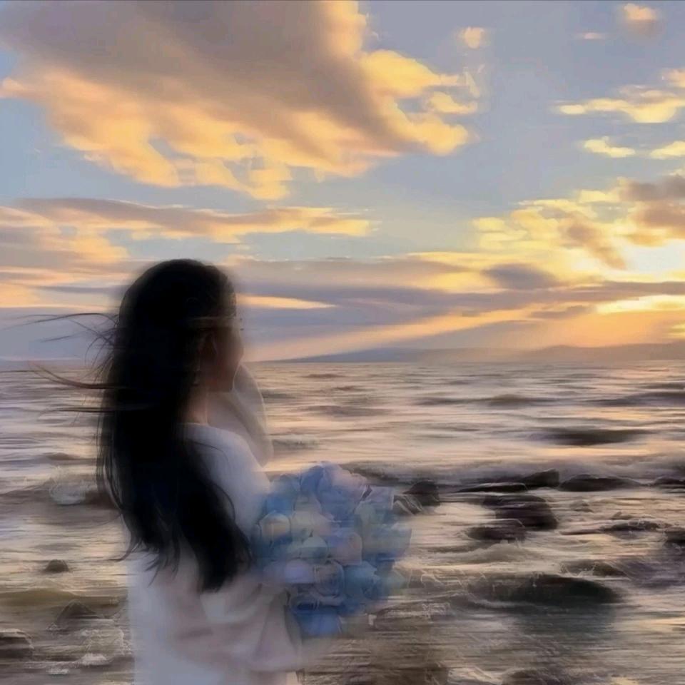 滢滢正在长头发🙈