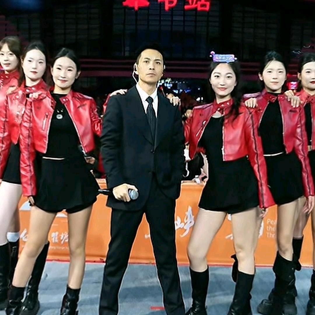 索图大舞台（忠实粉丝）！