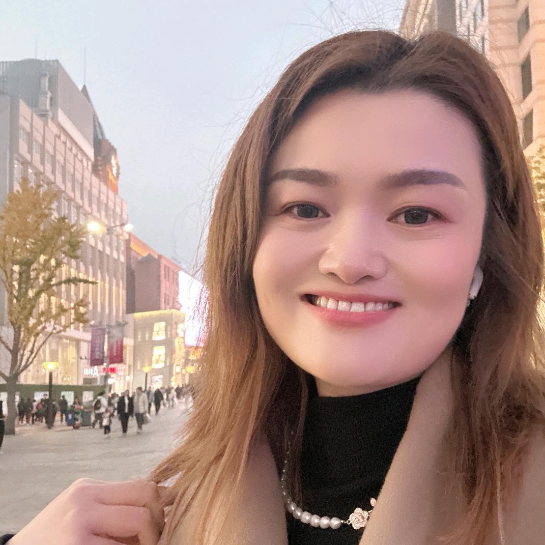 那个卖虾的杨漂亮呀🙆