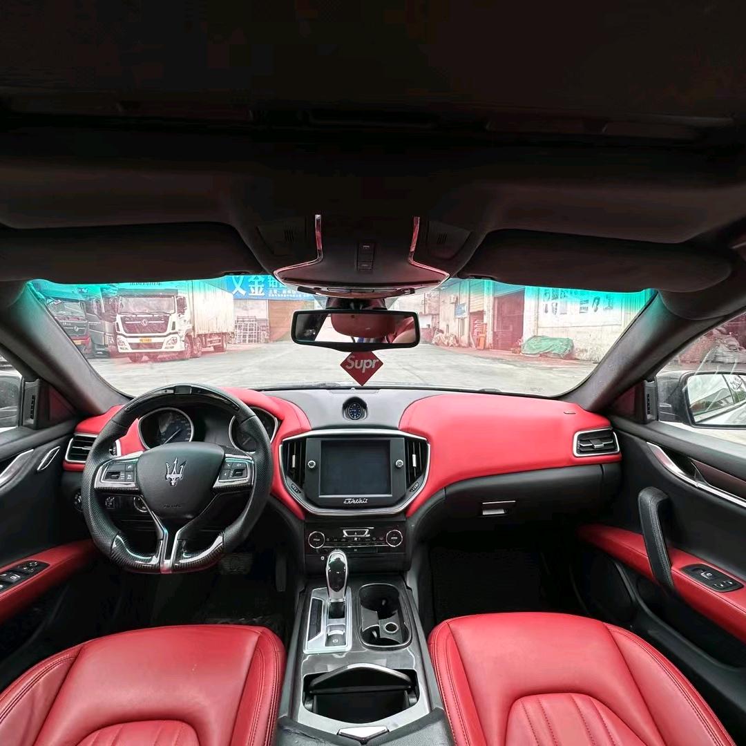 健华名车（三老板）