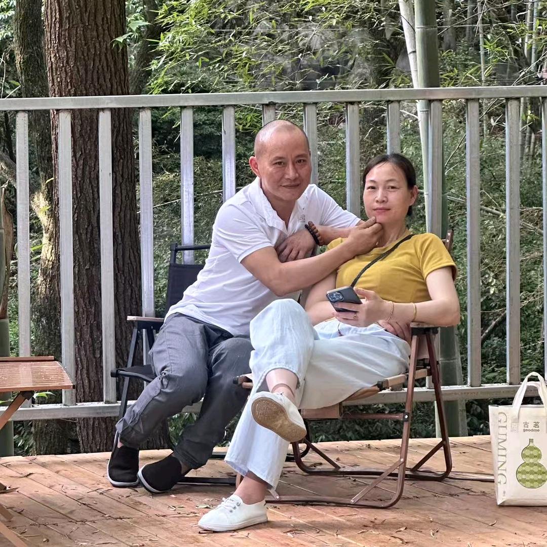 @建哥😎😎