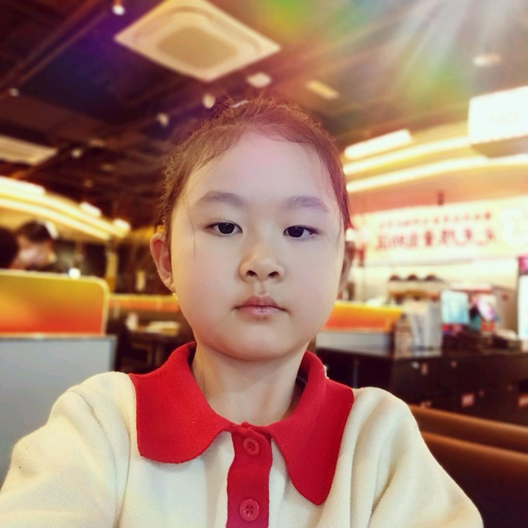 可爱小 悦悦