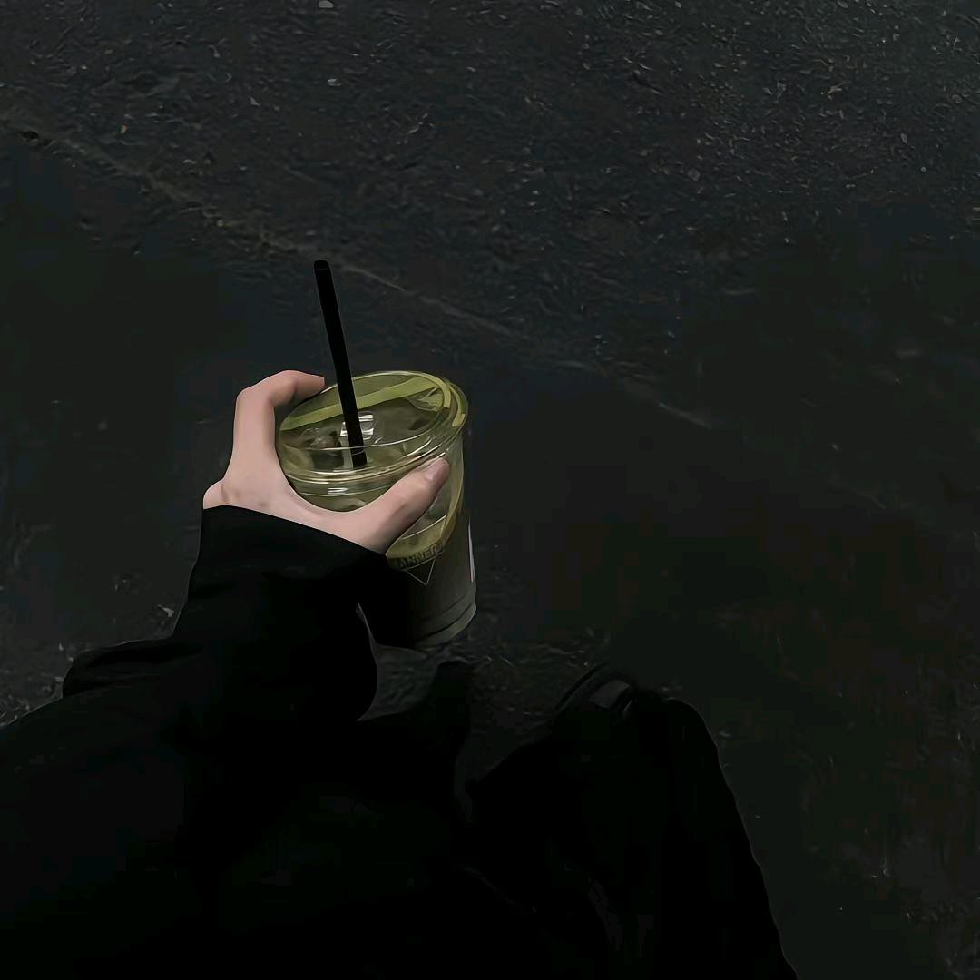 陈...