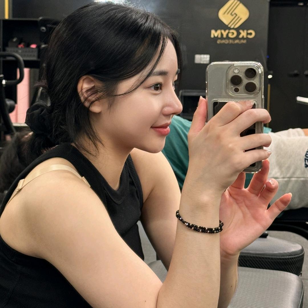 秀妍小萌主