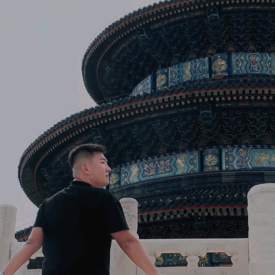 超越儿.