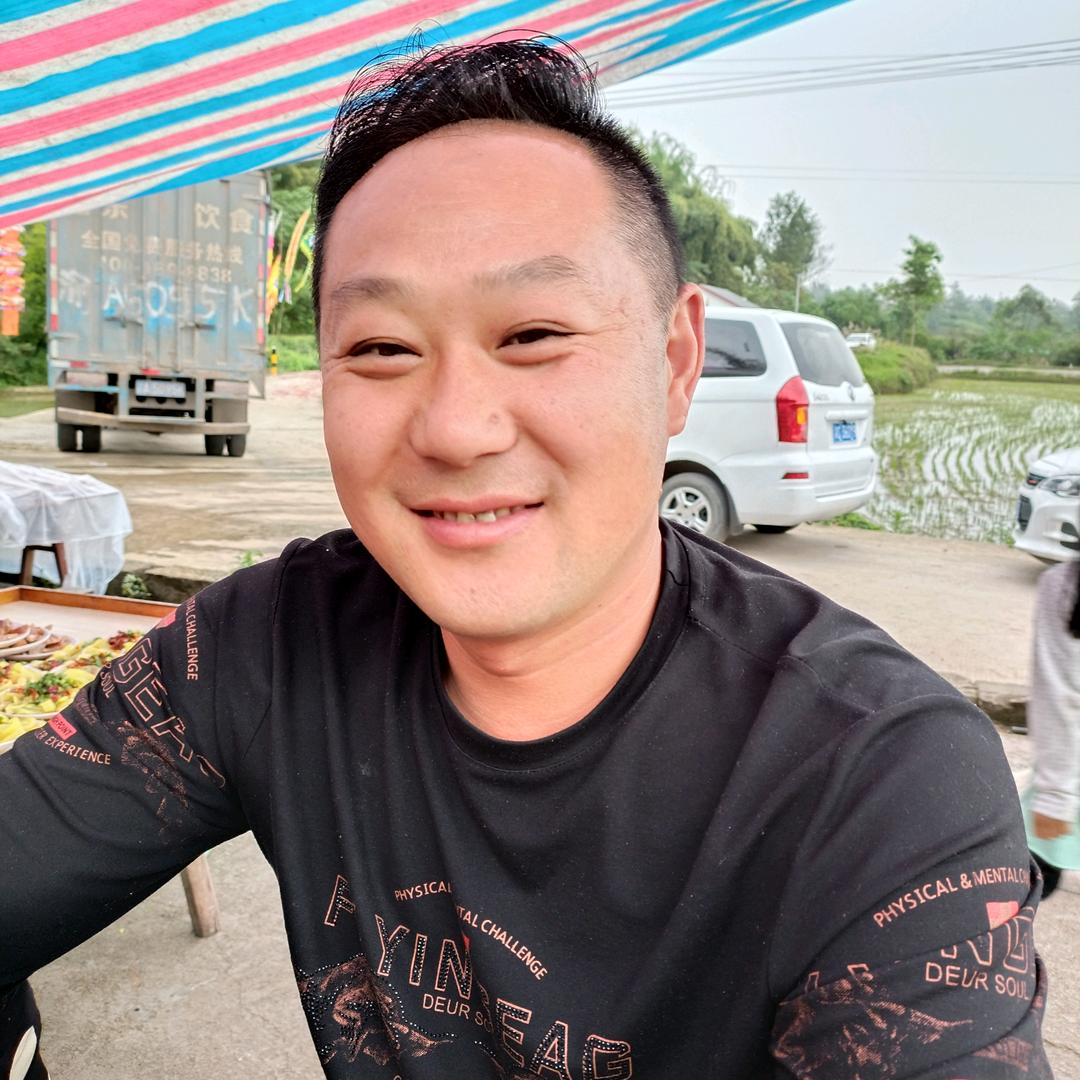 重庆《花鼓戏》乐队刘四