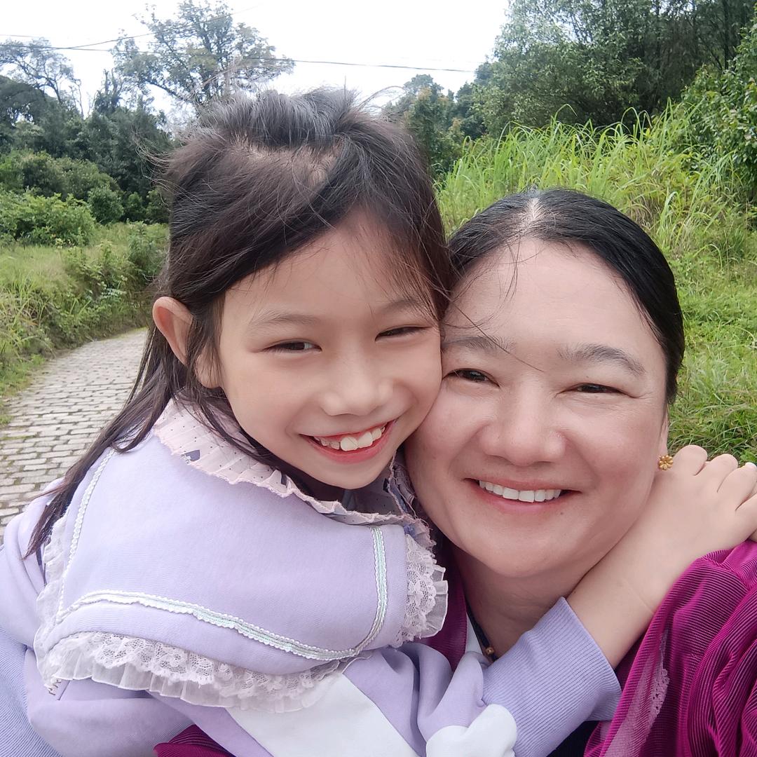 云南灰姑娘爱生活