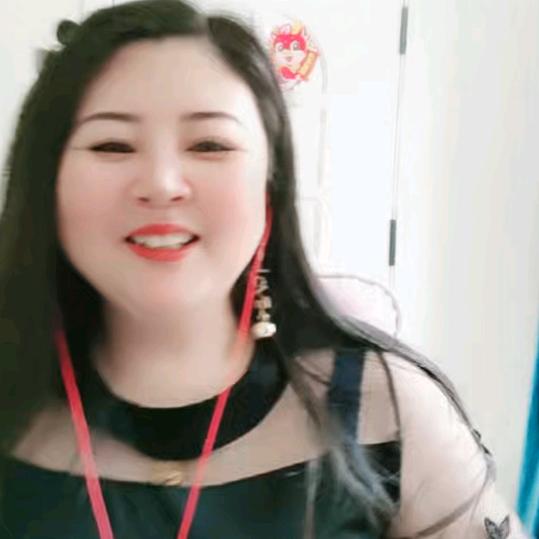 陈寡妇是尿床主播