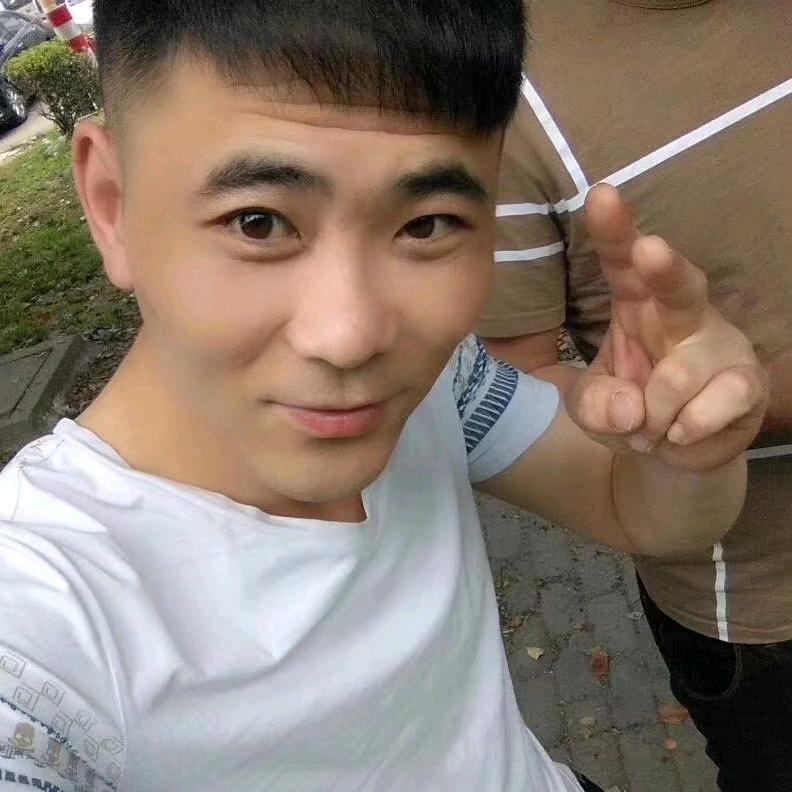 阿龙没故事，