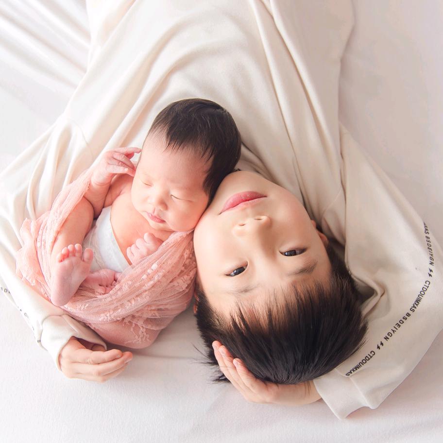 🎈轩轩🍀小石榴