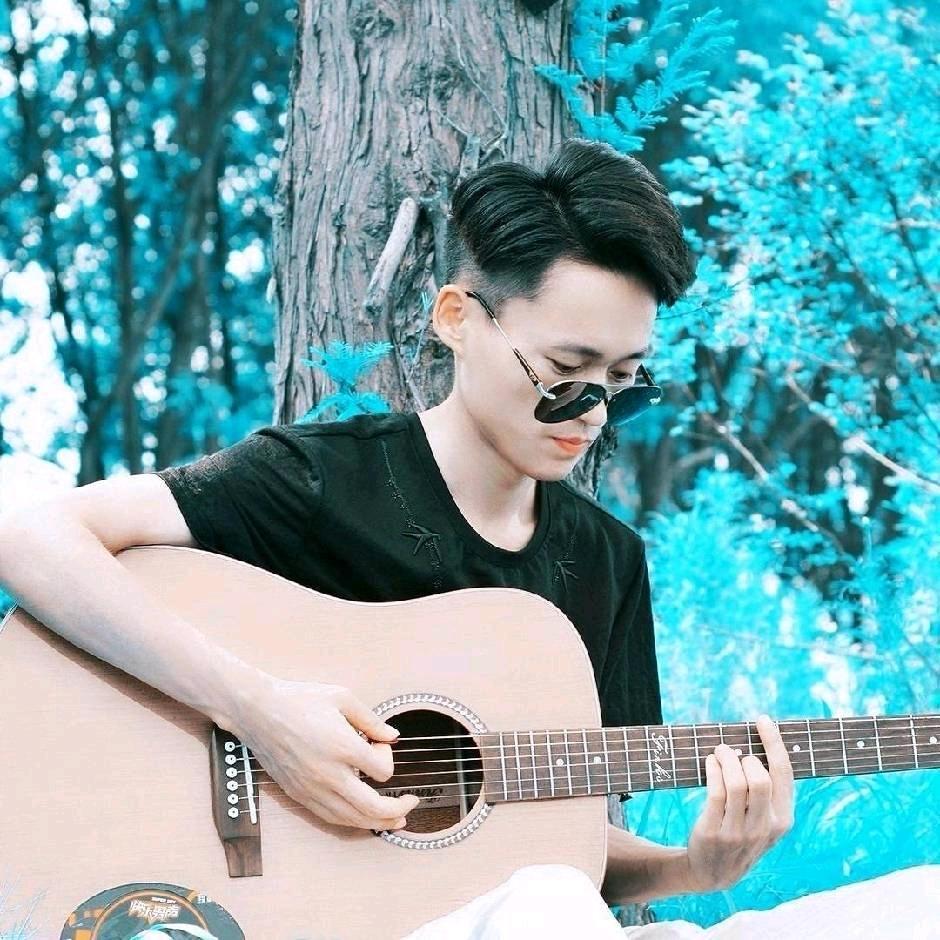 吉他哥思少🔥