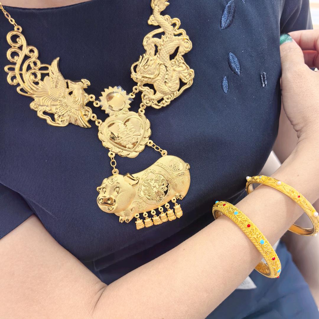 小郑爱上黄金