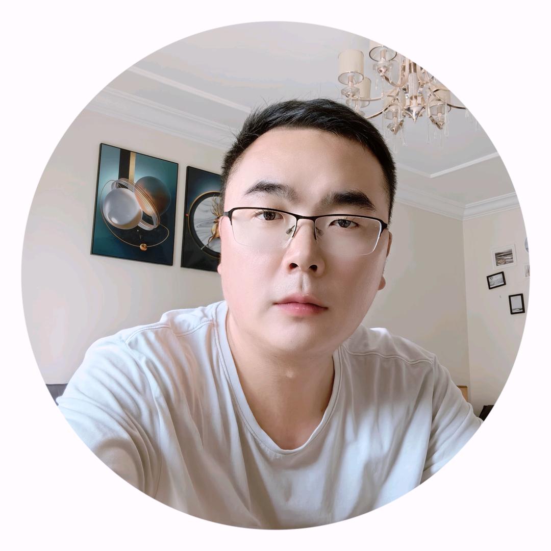 苦逼的秦总