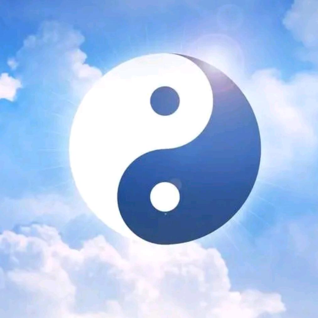 Ω