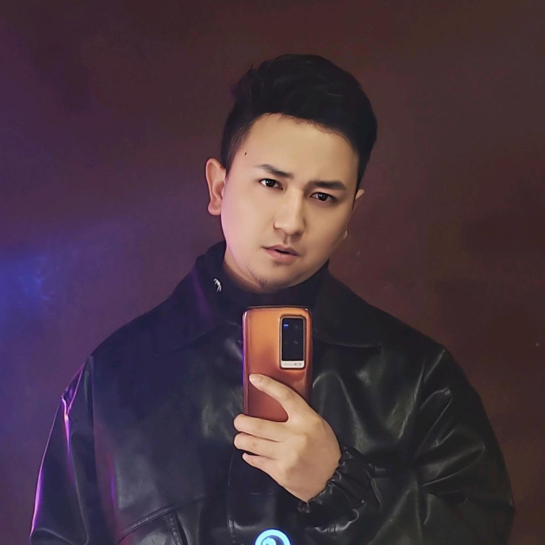 梁家妇男