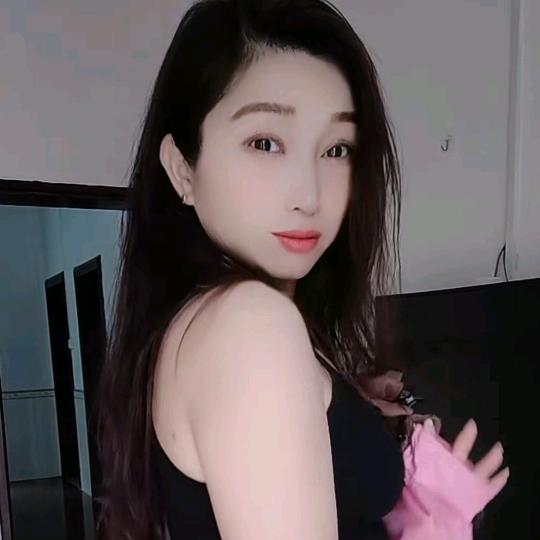 洞口舞媚媚