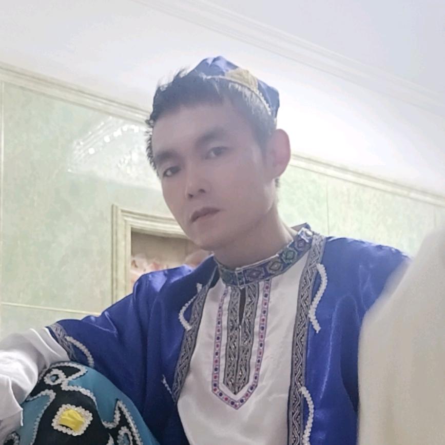 网红飞饼坚哥