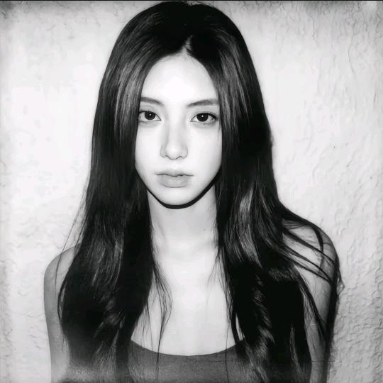 六月