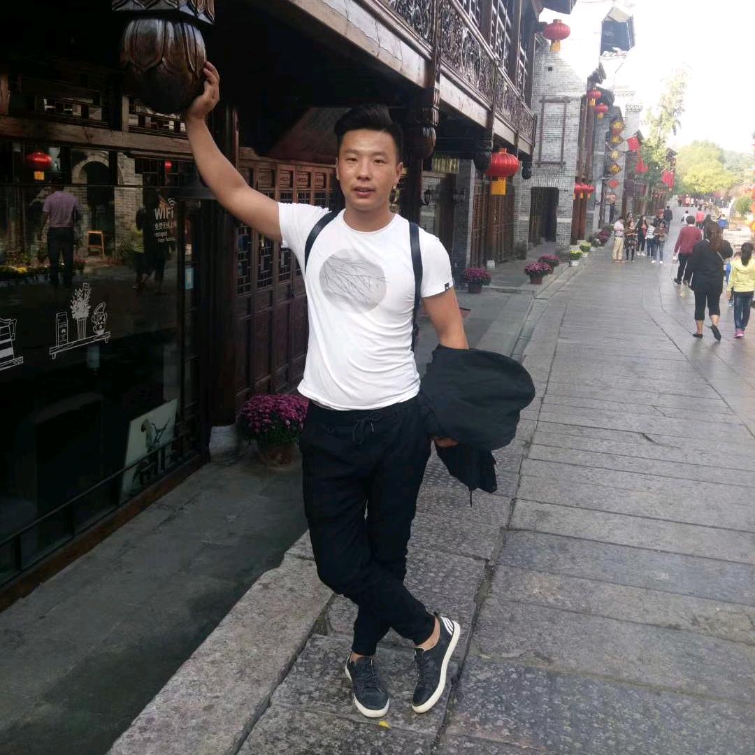 无刺酸菜鱼(欧洲城店)