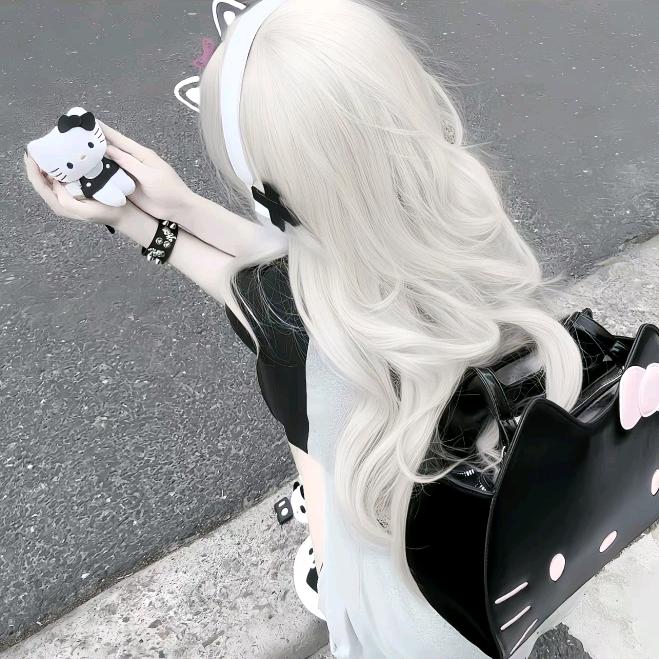 卖萌总失手💫