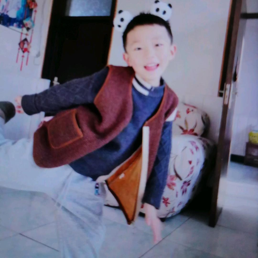 小不着调的姐姐