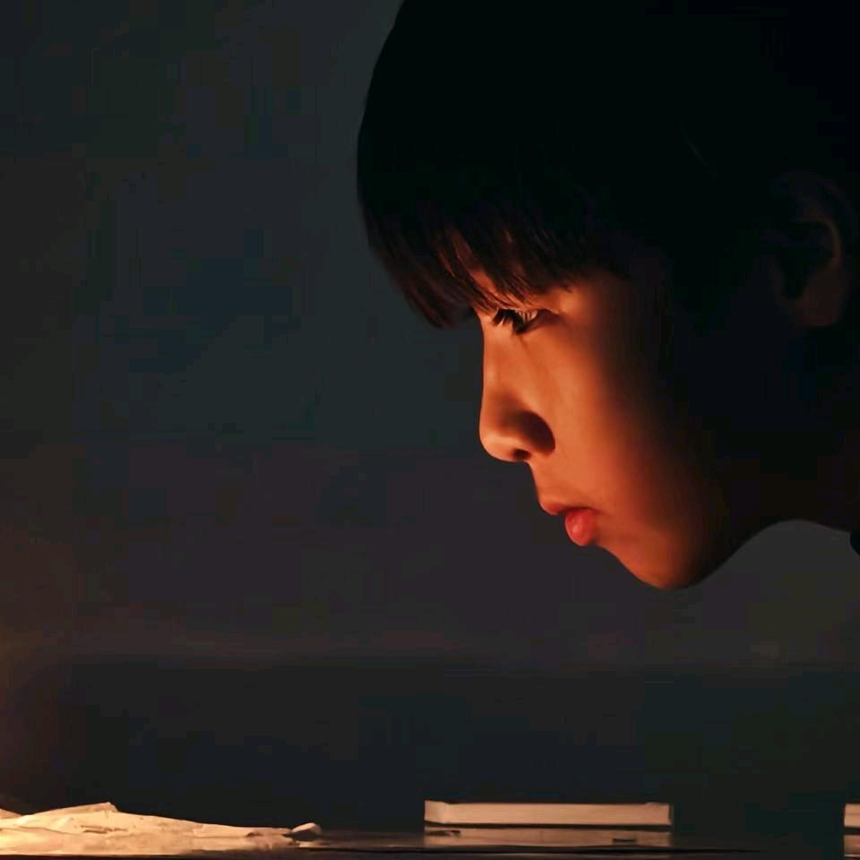 家有属蛇的贾森🐍