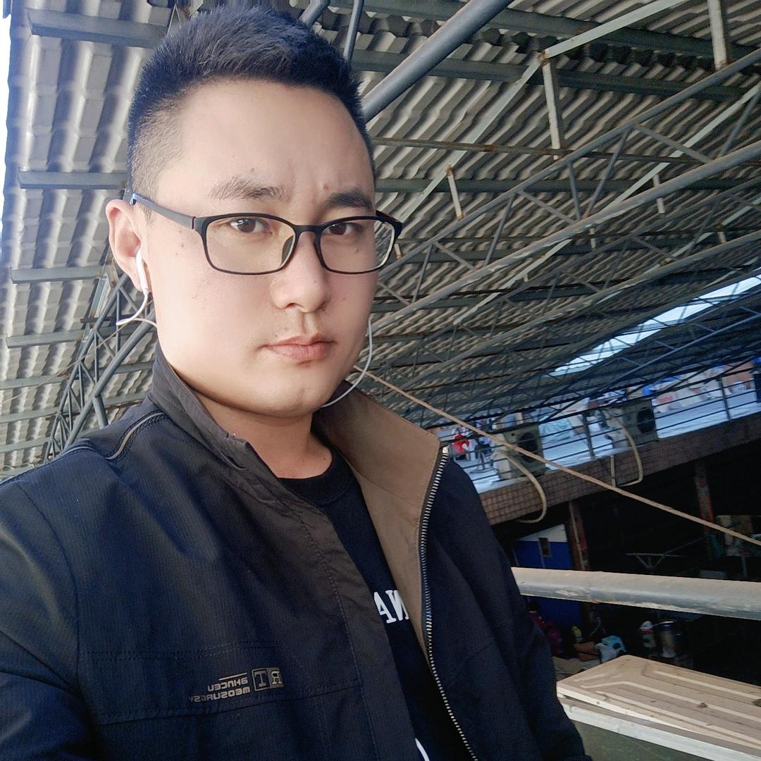 ℋღ刘一歌💞࿐：