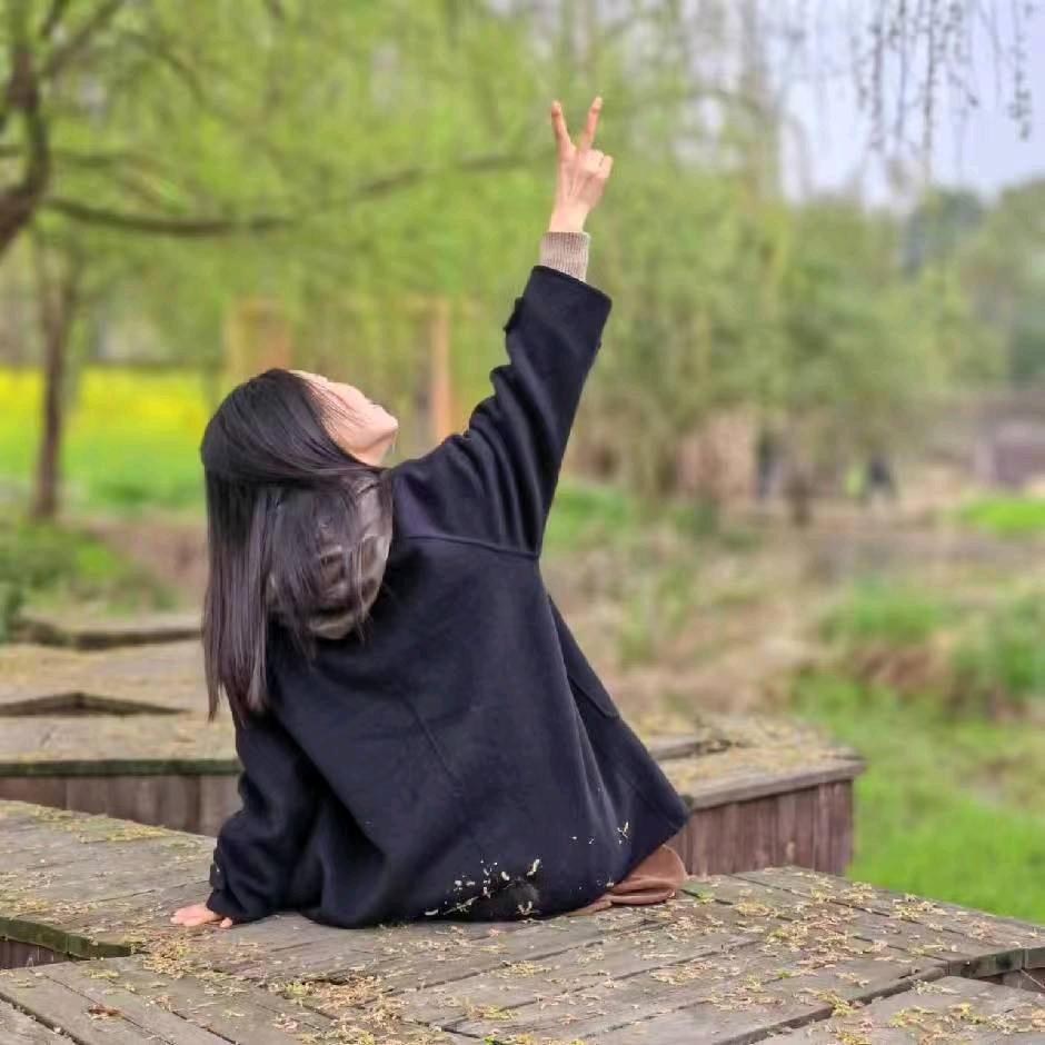 新干报废车拆解、拆车件的Fern儿