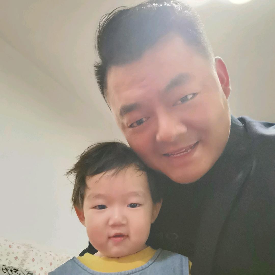 女儿是爸爸的小情人