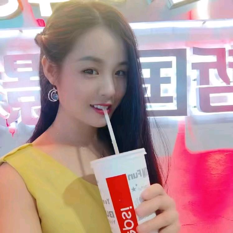 邱小柔
