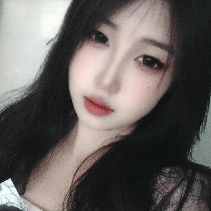 小依