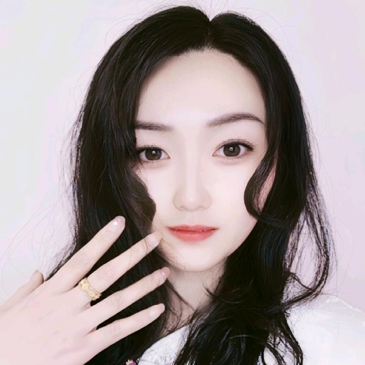 慧慧.