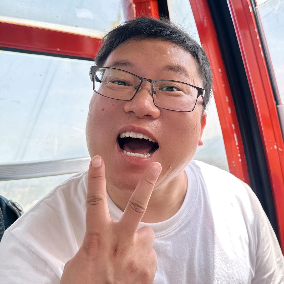 饭饭超爱吃