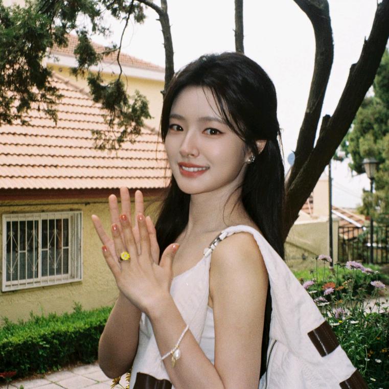 陈 藝