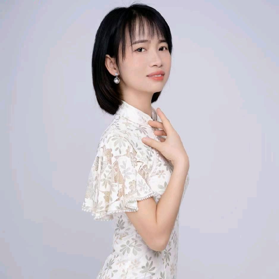 爱莲美容导师健身教练