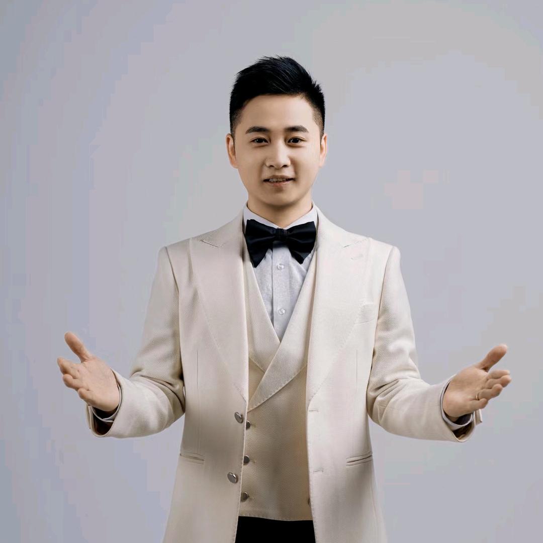 临渭区新语口才小南老师
