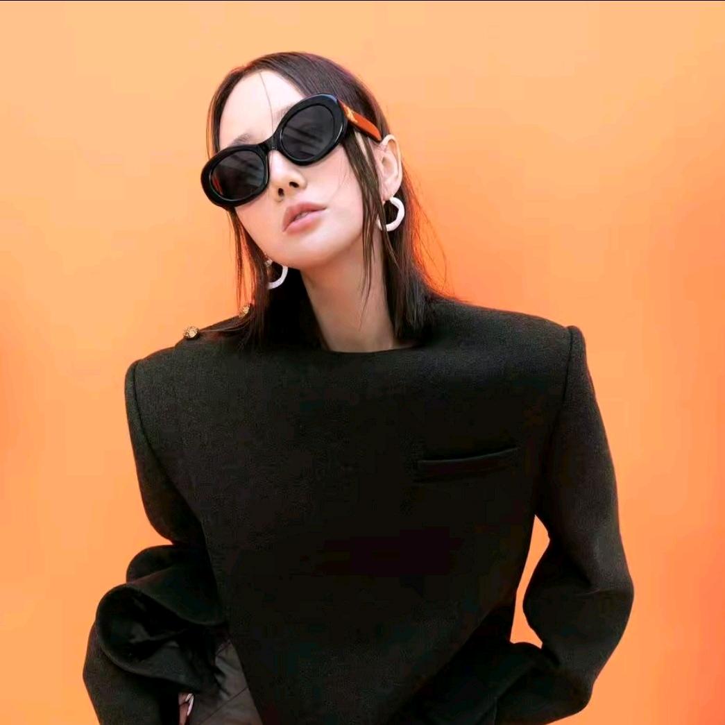 洛哥（时尚穿搭）