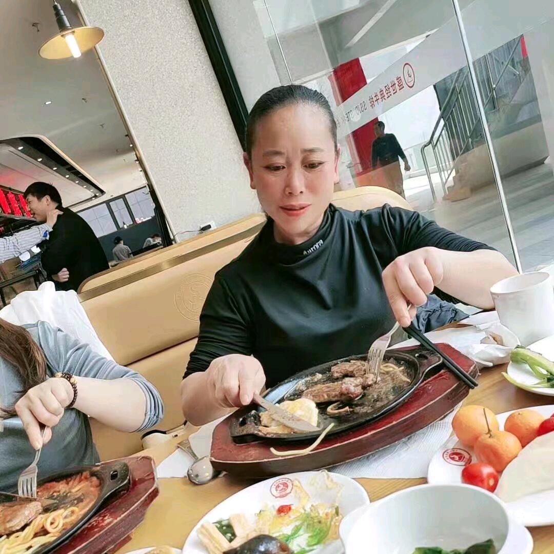 赖海兰❤️❤️