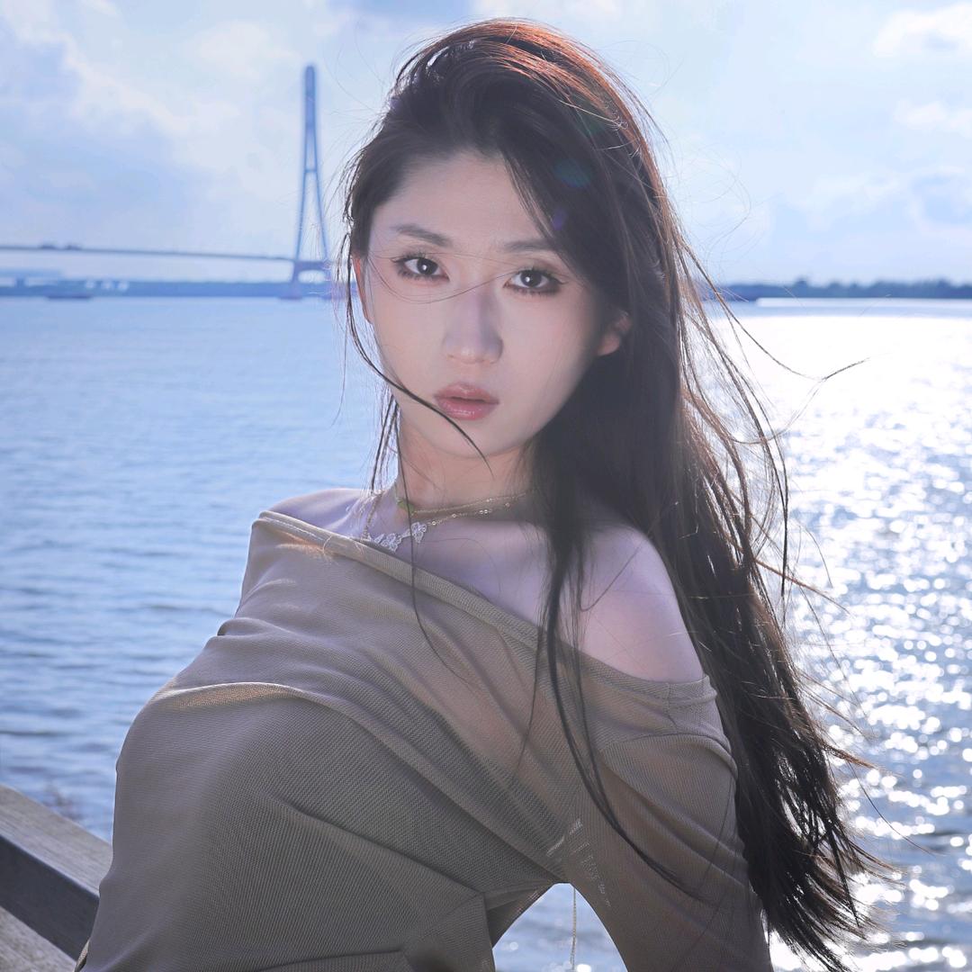 微辣Cc
