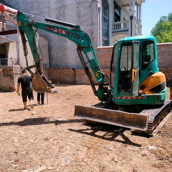 马头镇挖掘机压路机破碎锤