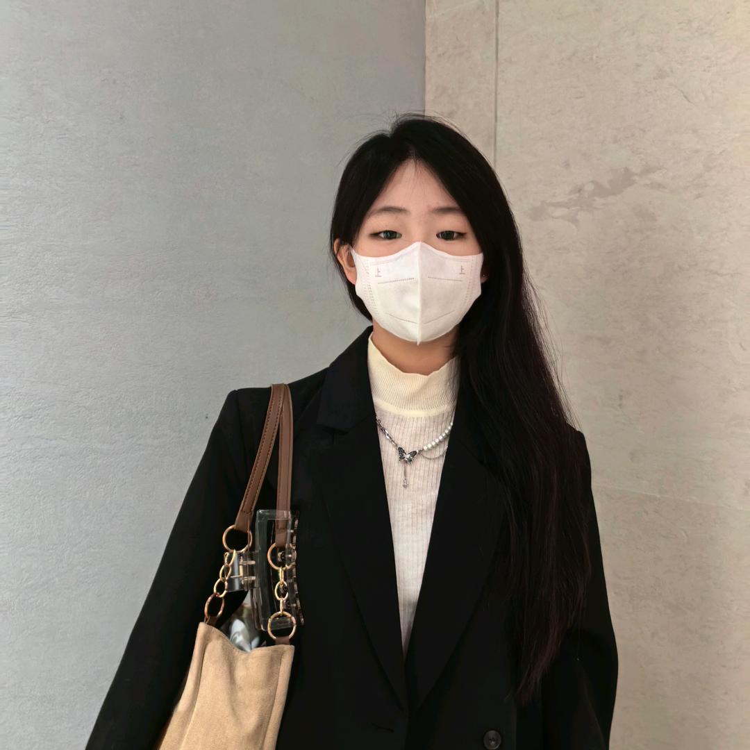 小柒-